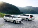 Toyota Corolla Fielder Hybrid G 2017 года